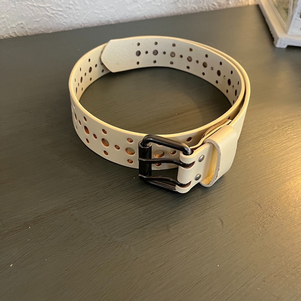 Cabi belt